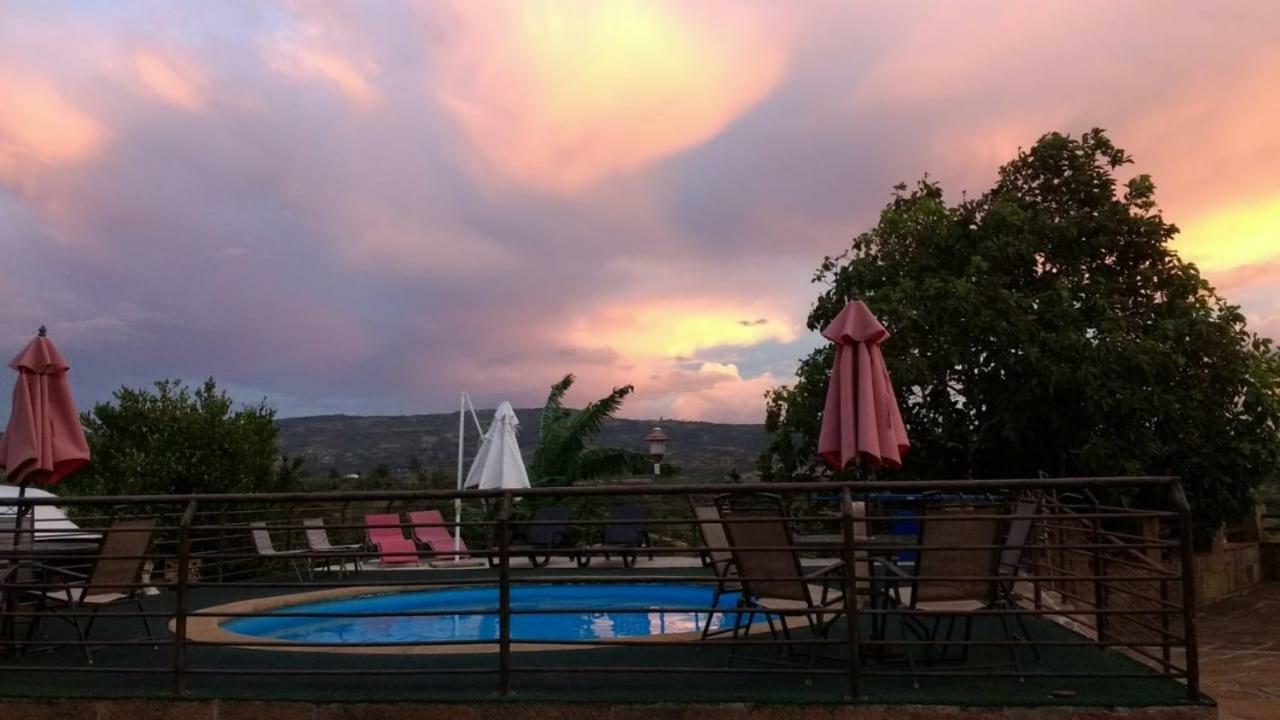La Loma Hotel Barichara Bagian luar foto